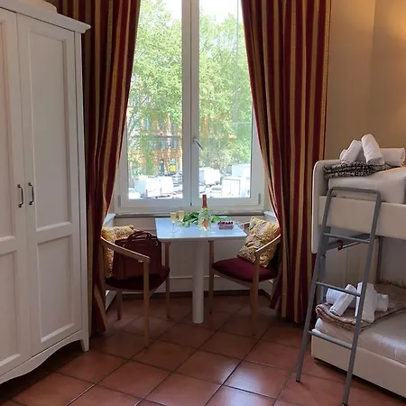 207 2* Roma